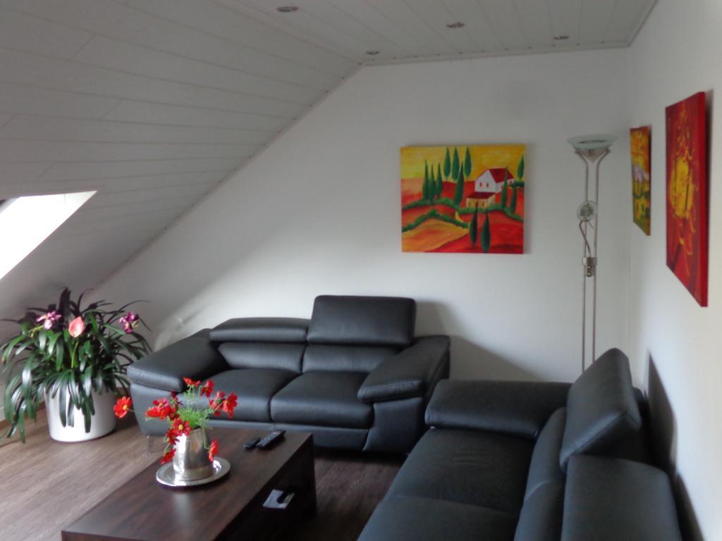 Exclusive - Apartment Rees